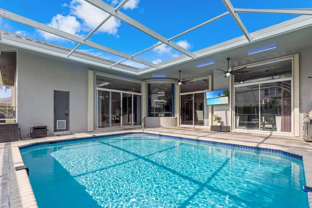 4904 NW 110TH TERRACE Coral Springs, FL 33076