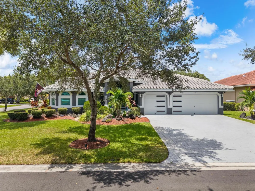 4904 NW 110TH TERRACE Coral Springs, FL 33076