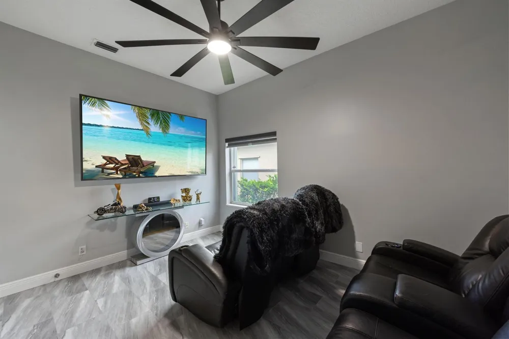 4904 NW 110TH TERRACE Coral Springs, FL 33076