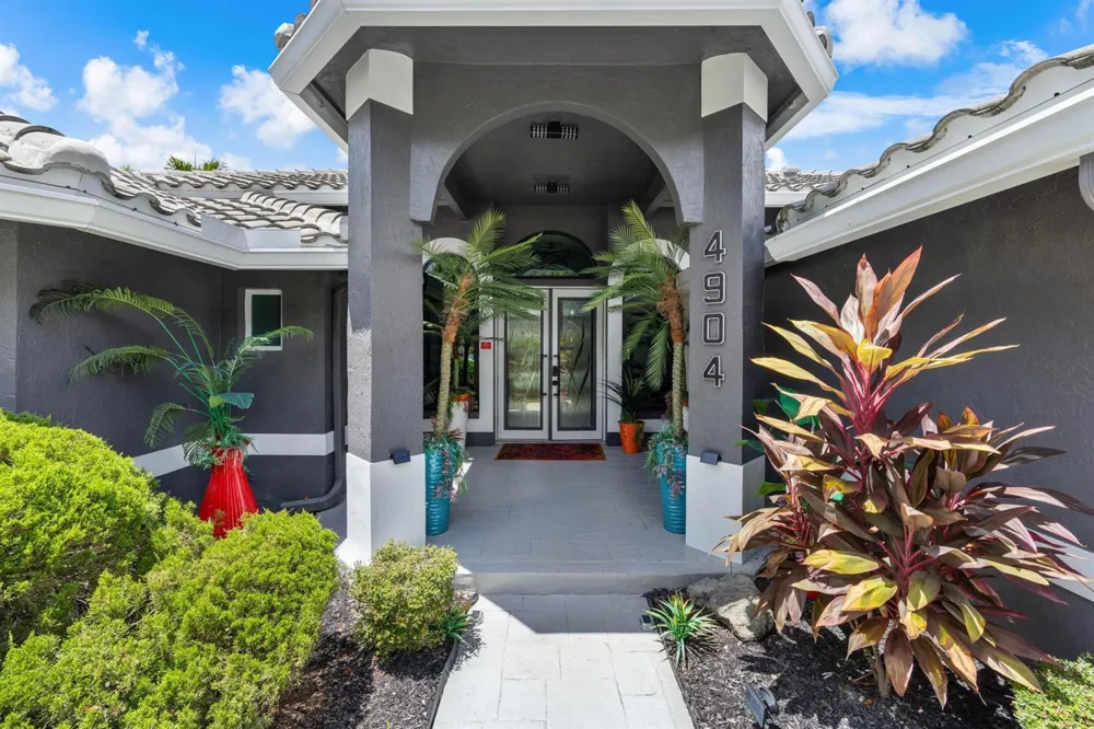 4904 NW 110TH TERRACE Coral Springs, FL 33076