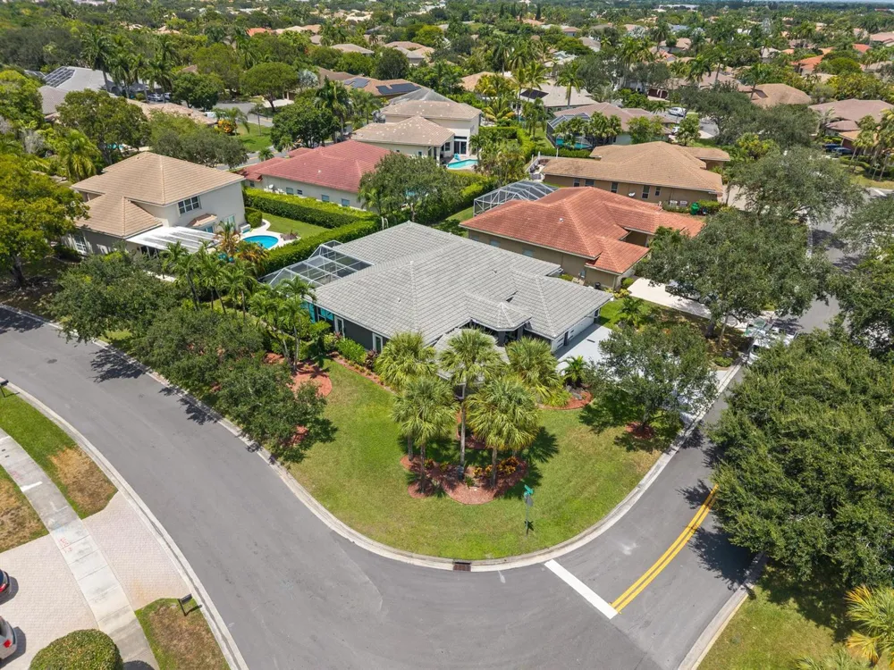 4904 NW 110TH TERRACE Coral Springs, FL 33076