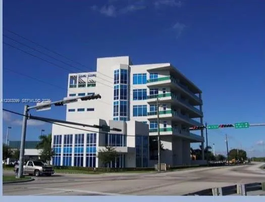 2300 W 84th St #602-C Hialeah, FL 33016