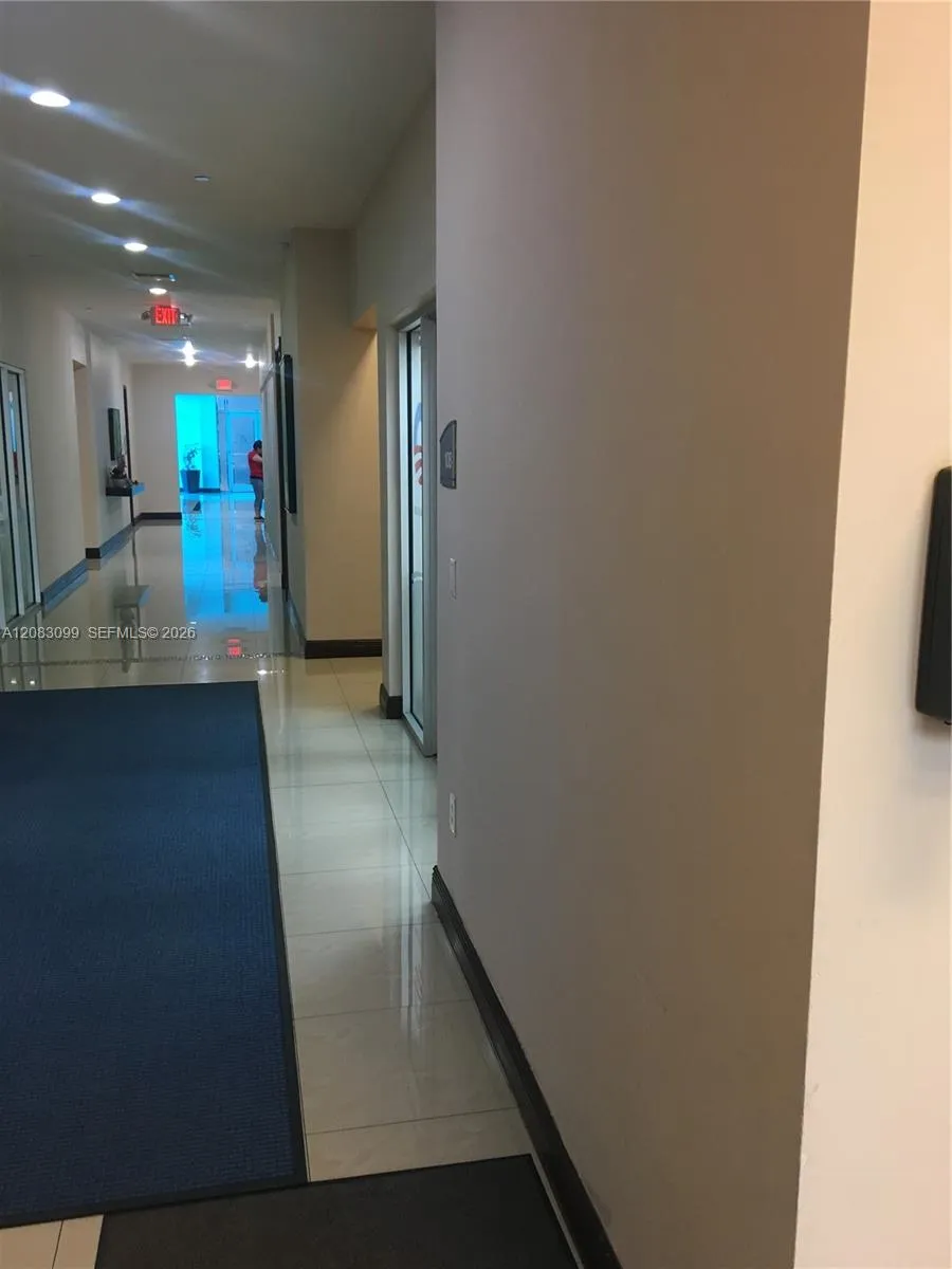 2300 W 84th St #602-C Hialeah, FL 33016