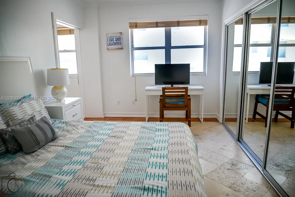 1390 Ocean Dr #201 Miami Beach, FL 33139