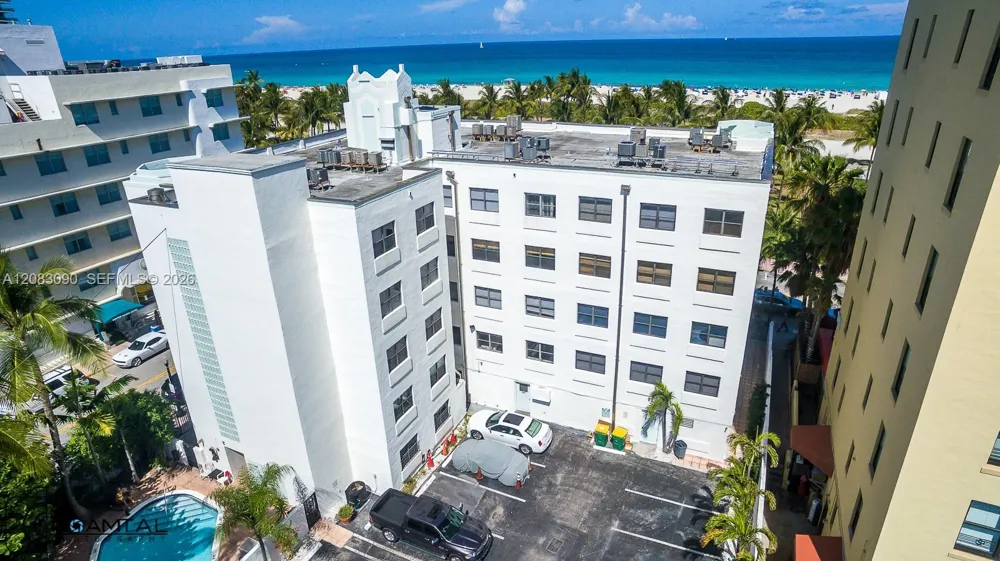 1390 Ocean Dr #201 Miami Beach, FL 33139