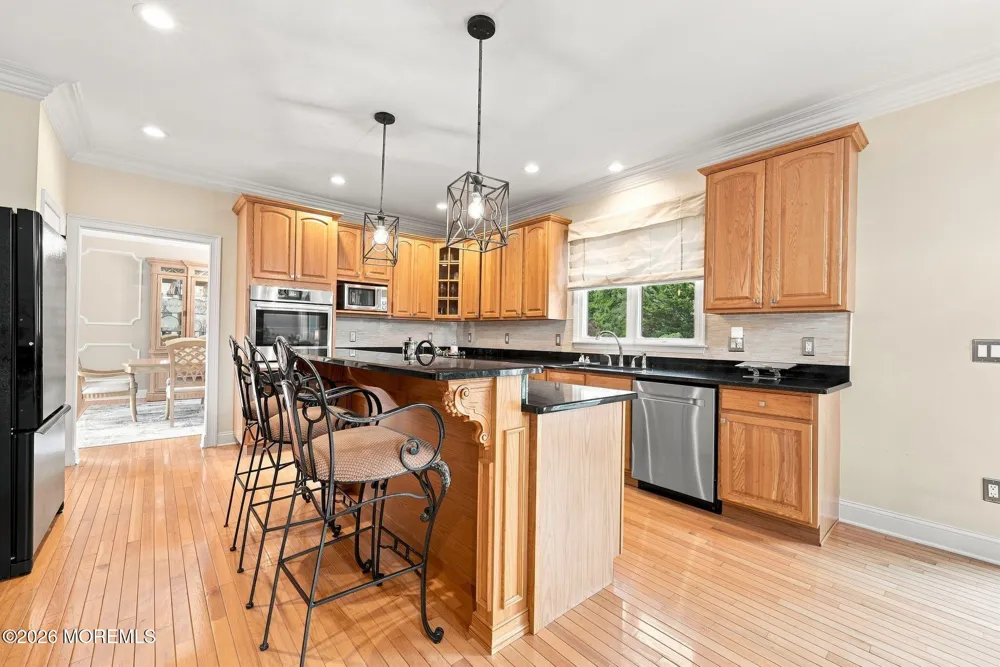 114 Candido Court Manalapan, NJ 07726
