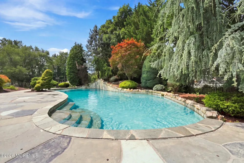 114 Candido Court Manalapan, NJ 07726