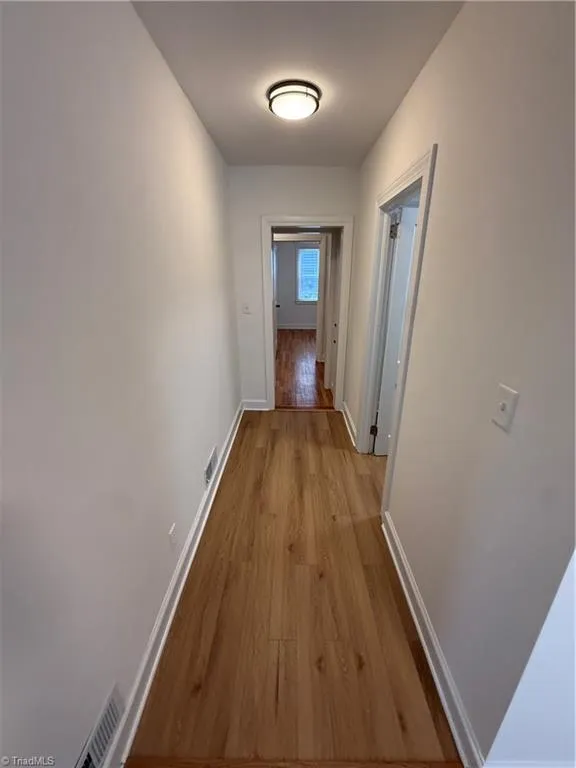 2363 Jefferson Avenue Winston-Salem, NC 27103