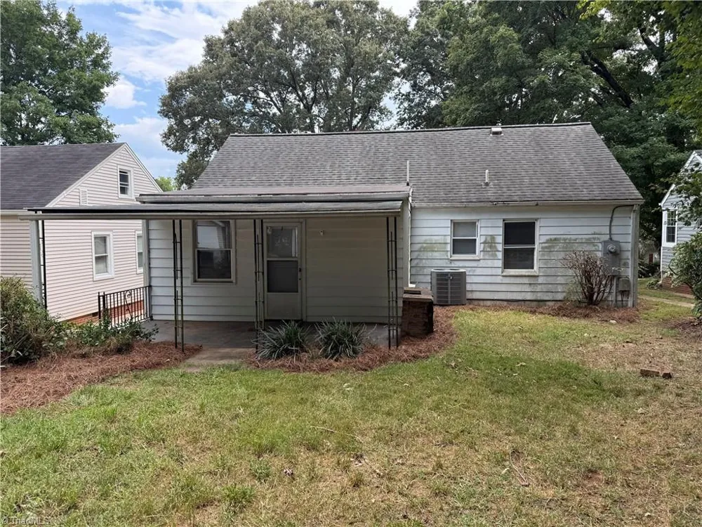 2363 Jefferson Avenue Winston-Salem, NC 27103