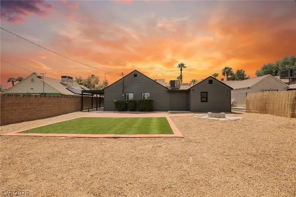 1421 Norman Avenue Las Vegas, NV 89104