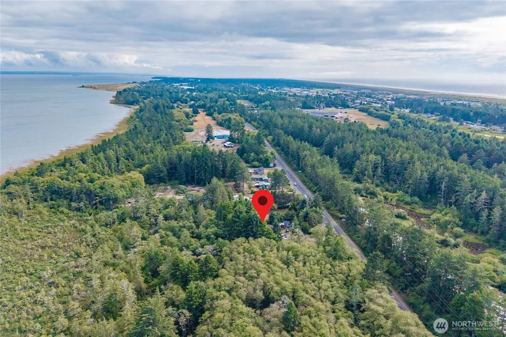 219 State Route 115 Ocean Shores, WA 98569