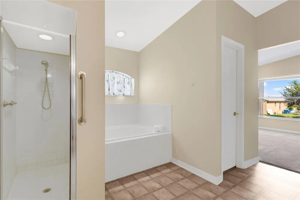 246 WINDRIDGE STREET Davenport, FL 33837