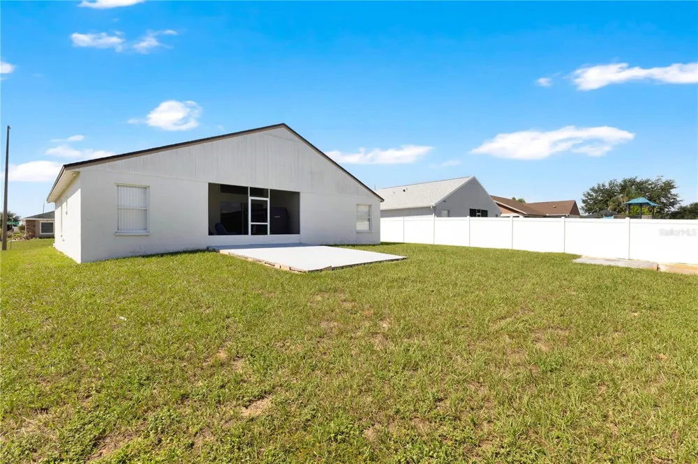 246 WINDRIDGE STREET Davenport, FL 33837