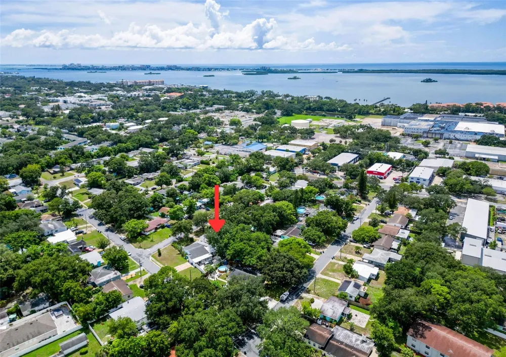 674 FREDERICA LN Dunedin, FL 34698