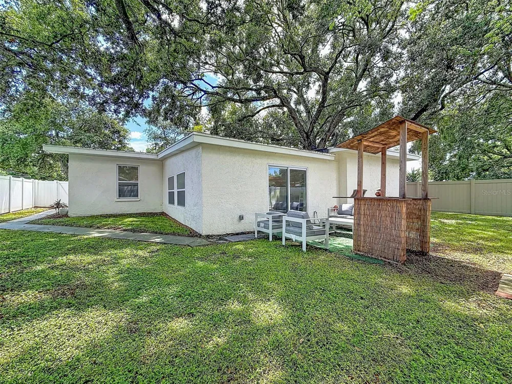 674 FREDERICA LN Dunedin, FL 34698