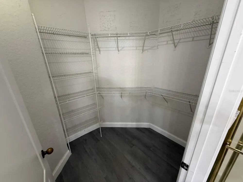 3349 S KIRKMAN ROAD #1511 Orlando, FL 32811