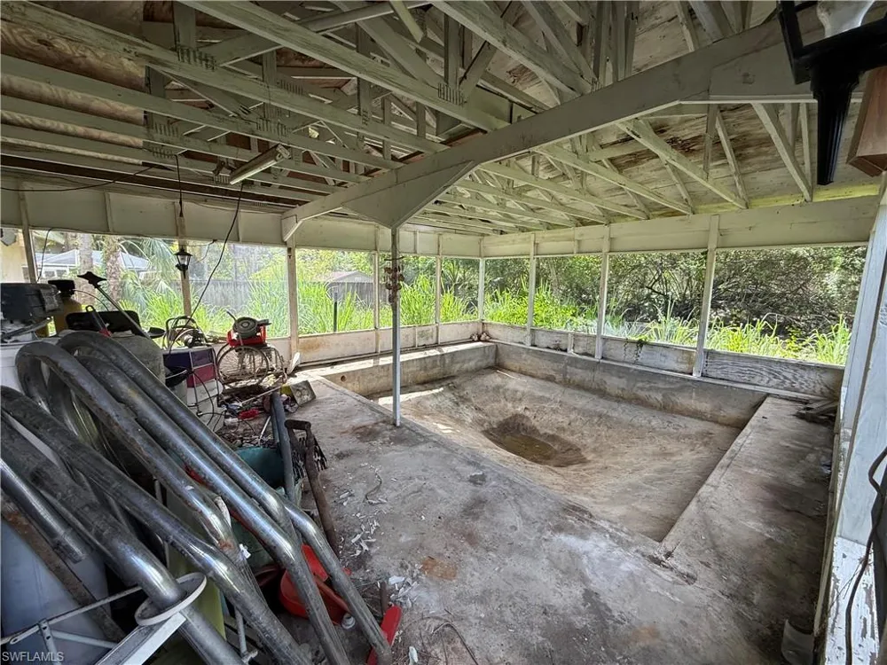 28051 Oak Lane Bonita Springs, FL 34135