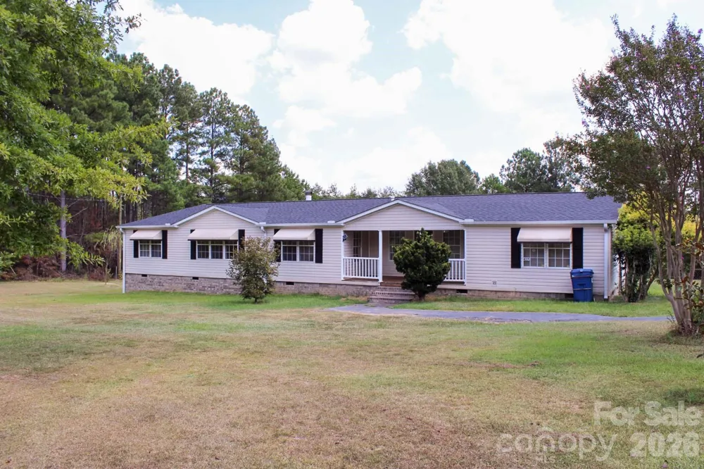 4171 Old Hills Bridge Road Enoree, SC 29335