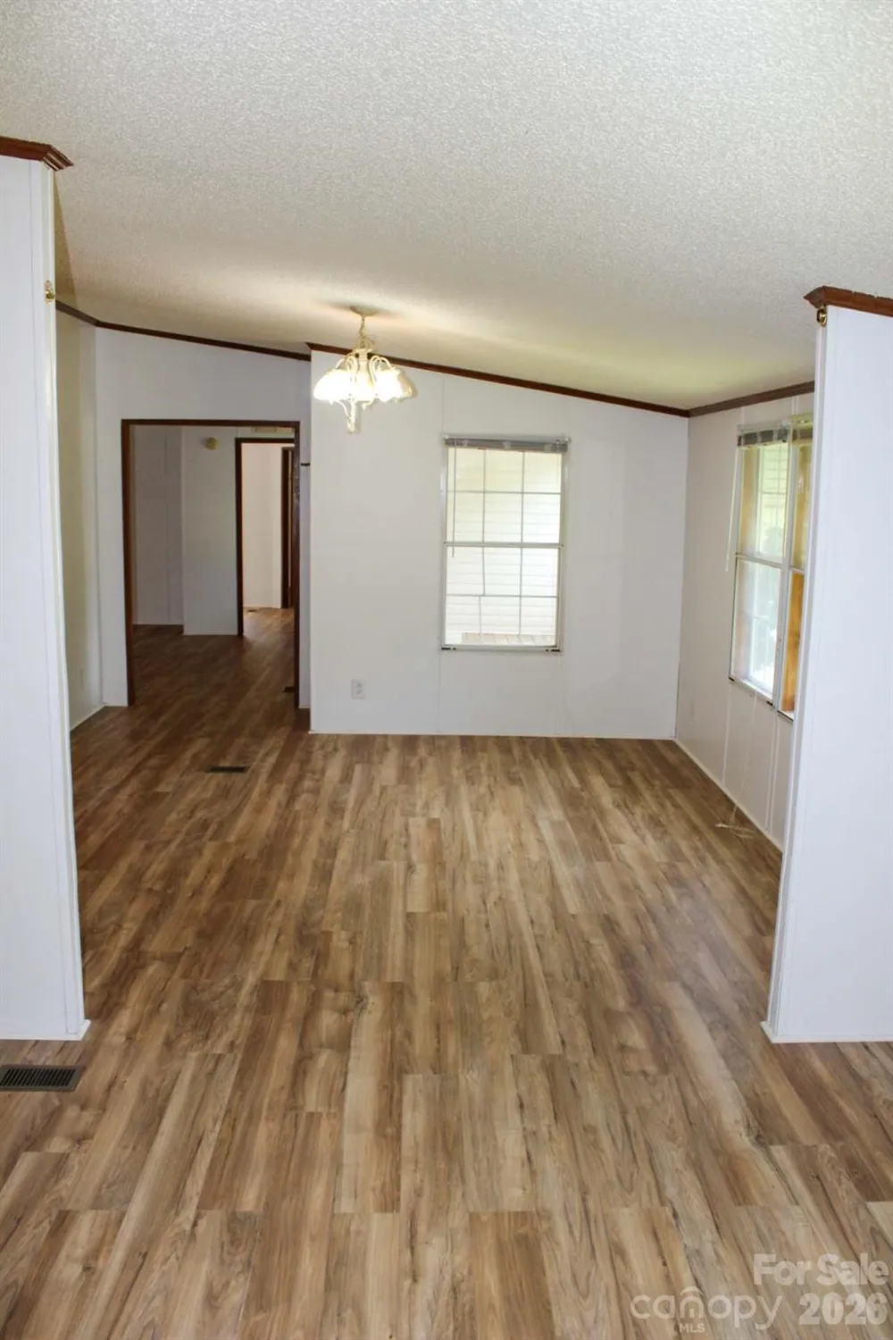 4171 Old Hills Bridge Road Enoree, SC 29335