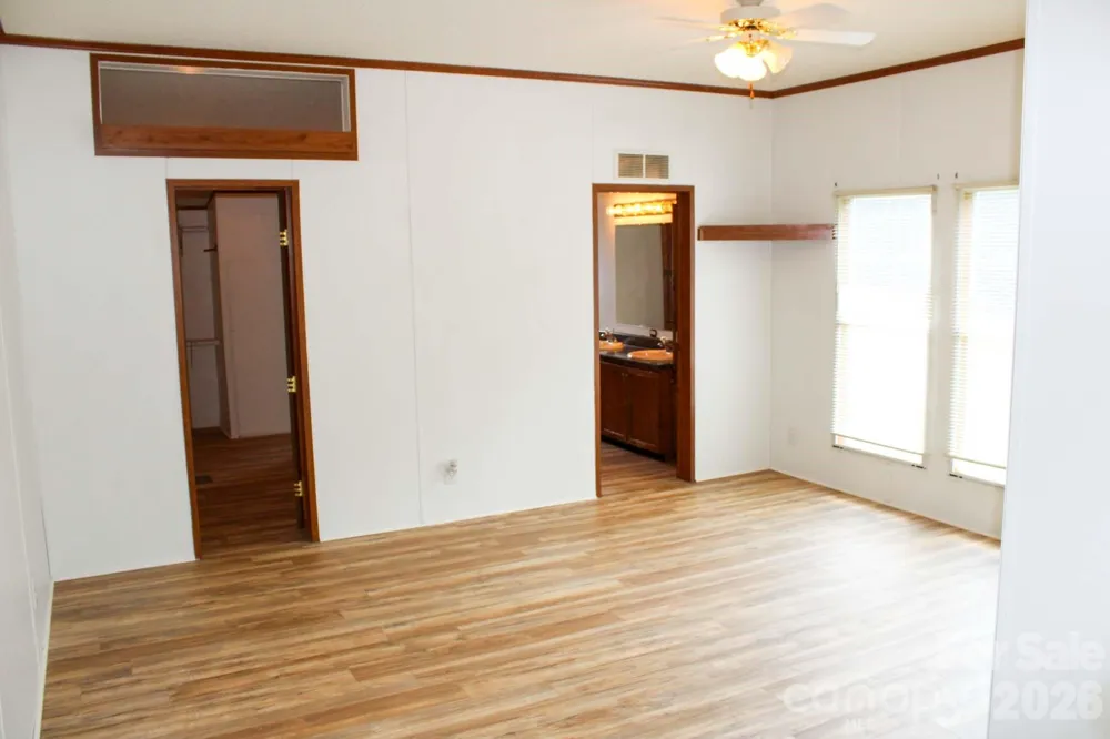 4171 Old Hills Bridge Road Enoree, SC 29335