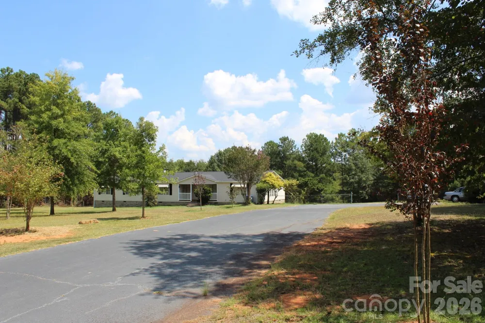 4171 Old Hills Bridge Road Enoree, SC 29335