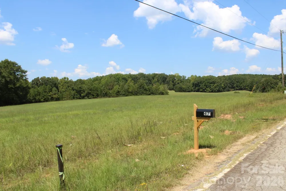 4171 Old Hills Bridge Road Enoree, SC 29335