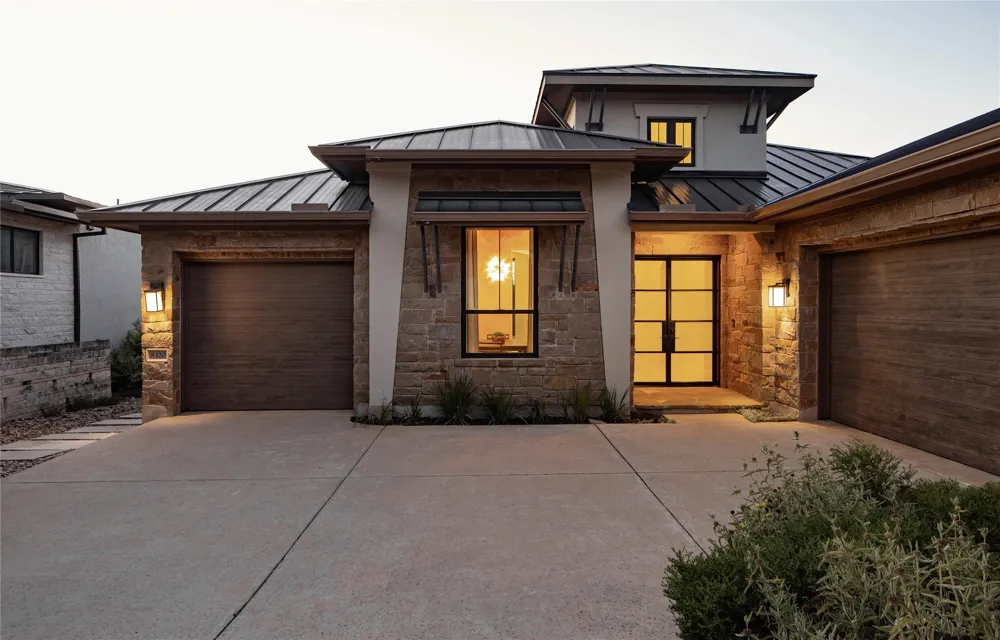 8320 Carranzo Drive Austin, TX 78735