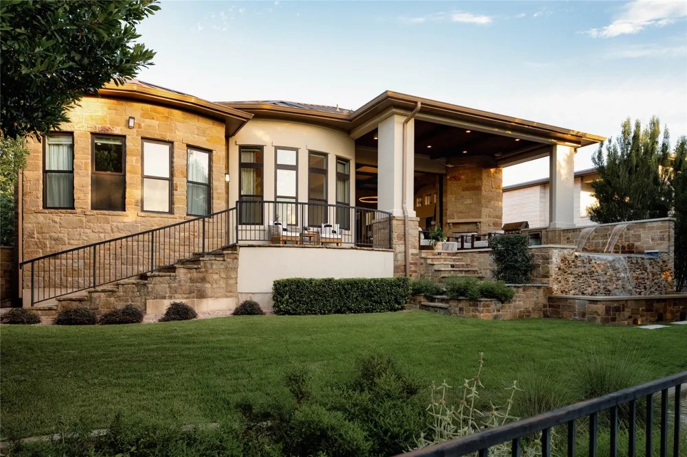 8320 Carranzo Drive Austin, TX 78735