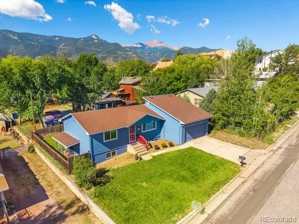 3359 W Bijou Street Colorado Springs, CO 80904