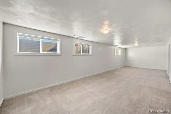 3359 W Bijou Street Colorado Springs, CO 80904