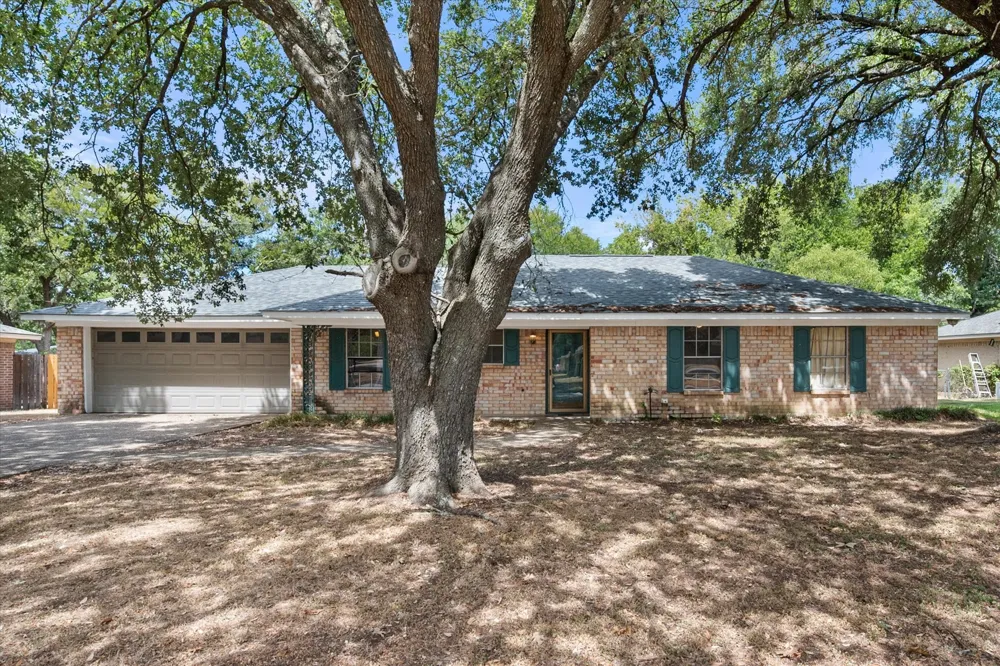 316 Fairmont Avenue Corsicana, TX 75110