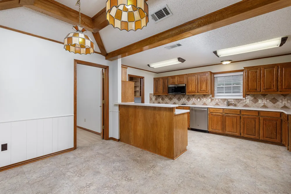 2526 Willowdale Drive Carrollton, TX 75006
