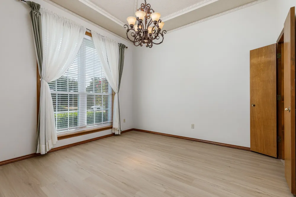 2526 Willowdale Drive Carrollton, TX 75006