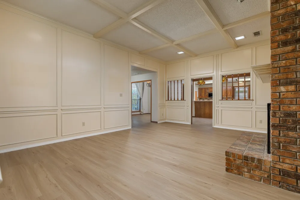 2526 Willowdale Drive Carrollton, TX 75006