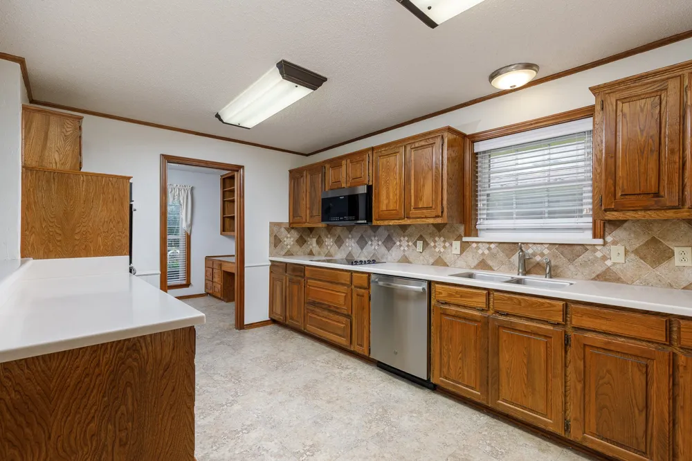 2526 Willowdale Drive Carrollton, TX 75006