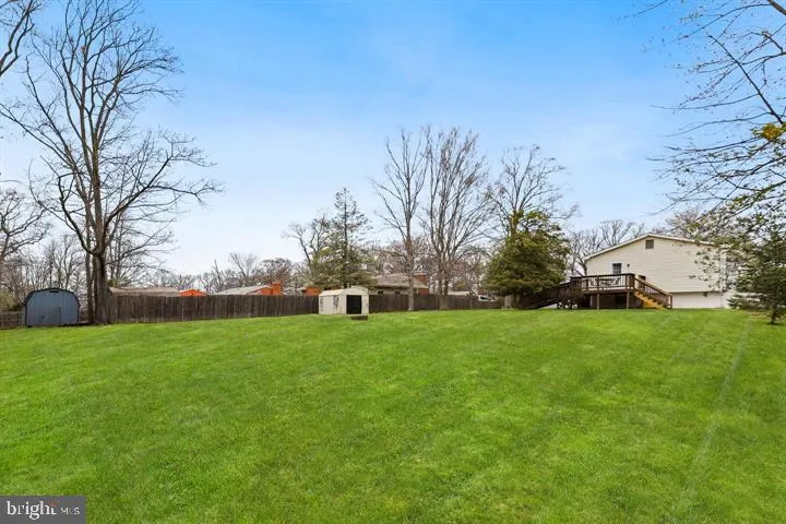 8007 PRINCE GEORGES DRIVE Fort Washington, MD 20744