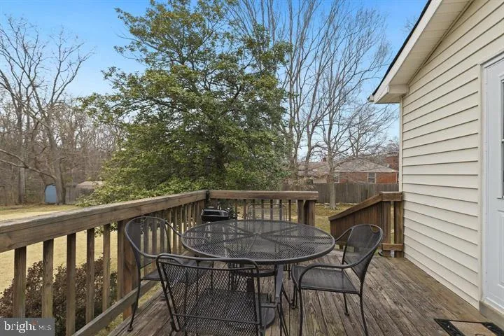 8007 PRINCE GEORGES DRIVE Fort Washington, MD 20744