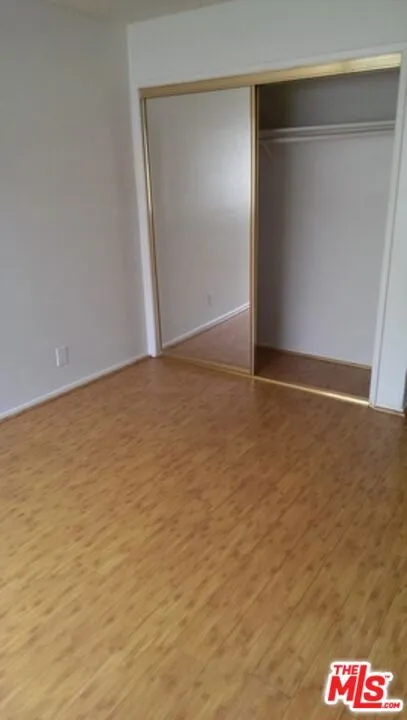 411 Kenmore Avenue #8 Los Angeles, CA 90004