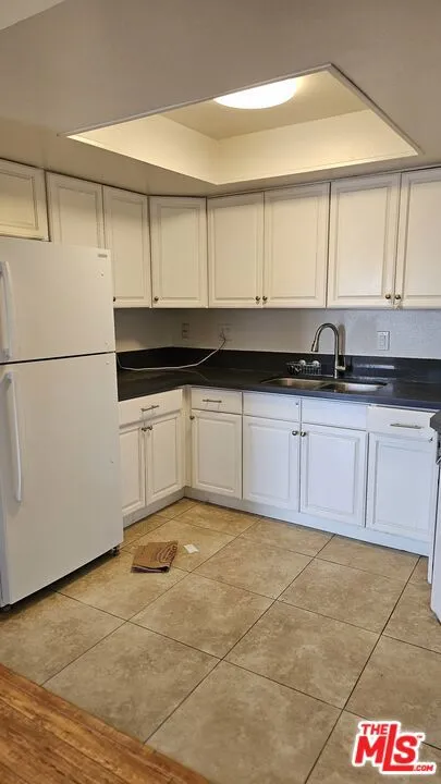 411 Kenmore Avenue #8 Los Angeles, CA 90004