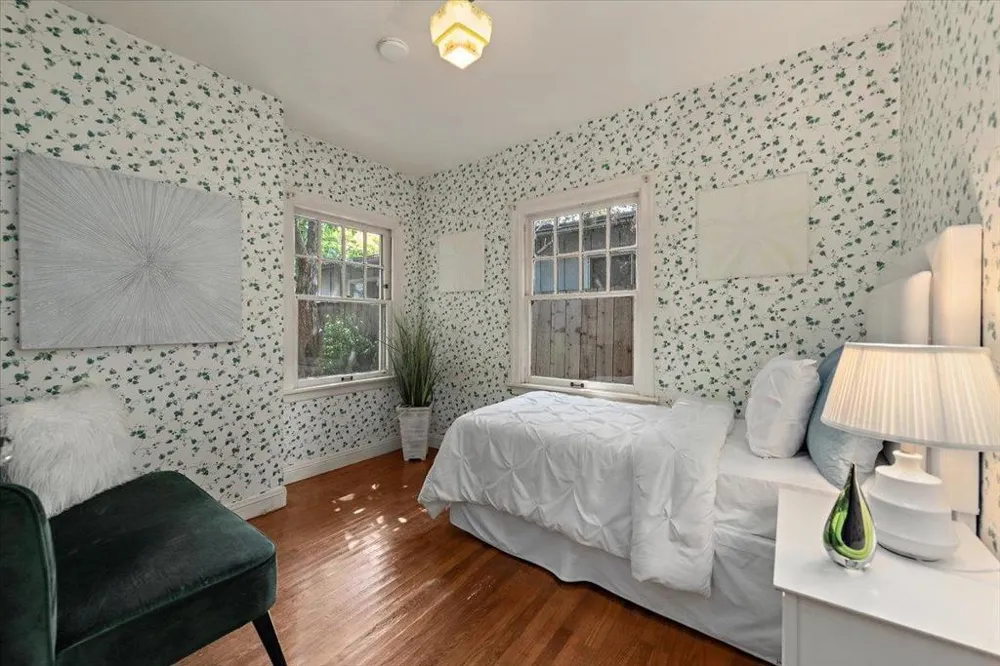 430 5th Avenue Redwood City, CA 94063