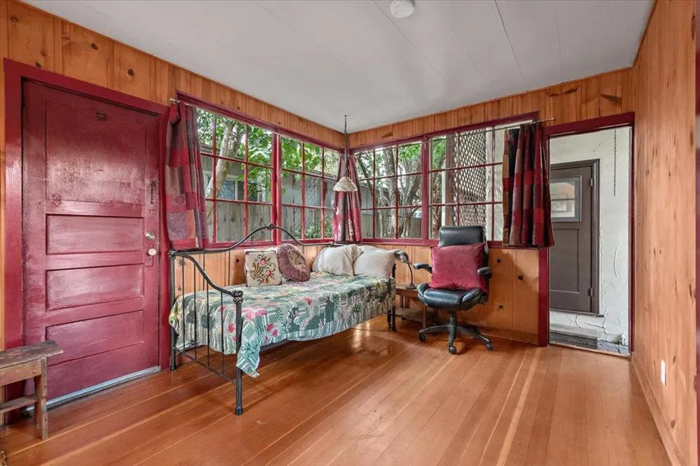 430 5th Avenue Redwood City, CA 94063