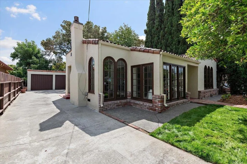 430 5th Avenue Redwood City, CA 94063
