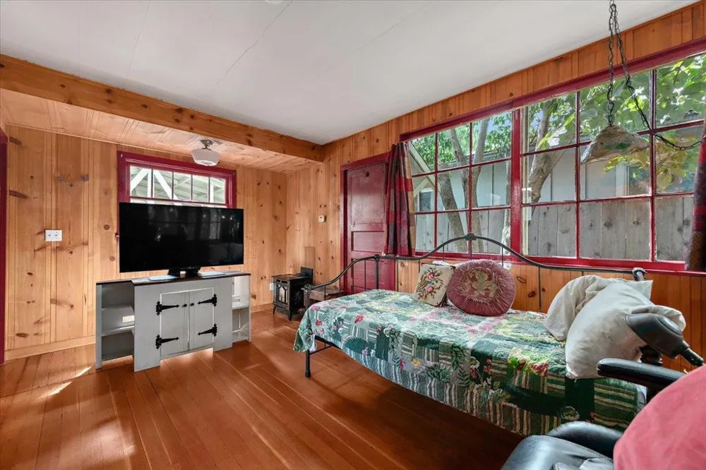 430 5th Avenue Redwood City, CA 94063
