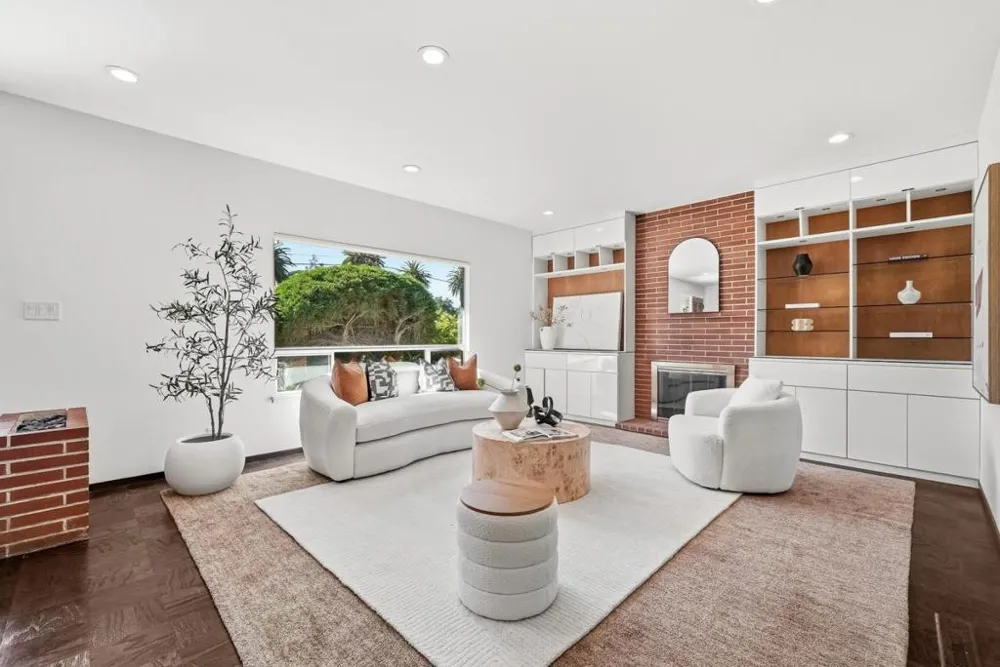 330 Hillview Drive Fremont, CA 94536
