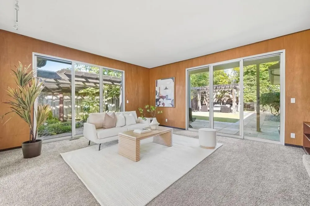330 Hillview Drive Fremont, CA 94536