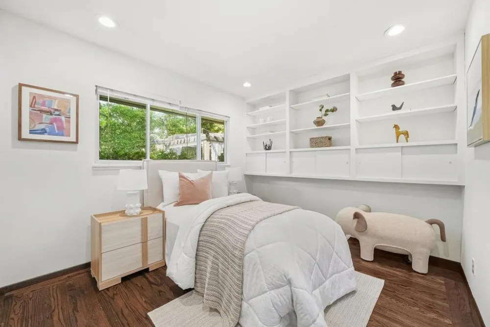 330 Hillview Drive Fremont, CA 94536