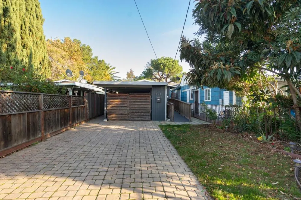 424 5th Avenue Redwood City, CA 94063