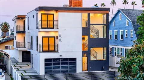 616 Mariposa Ave Avenue