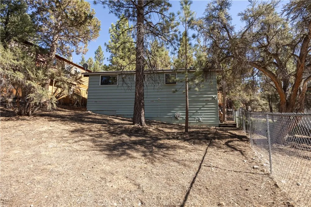 107 E Aeroplane Boulevard Big Bear City, CA 92314