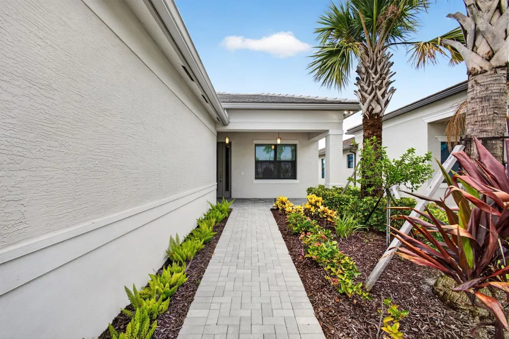 12408 SW Briny Bay Drive Port St. Lucie, FL 34987